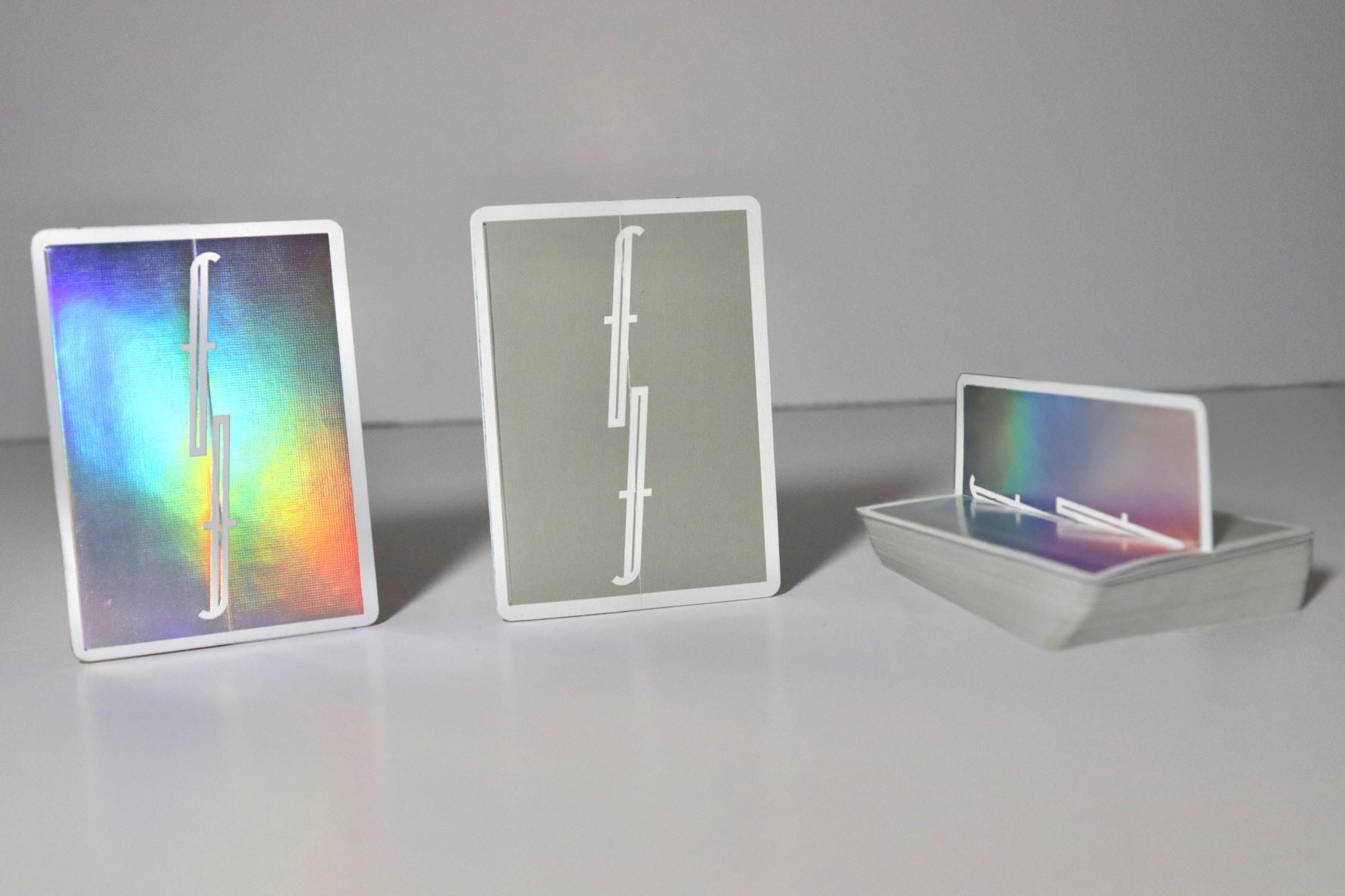 Holo X Grey Fontaine Flap Cards